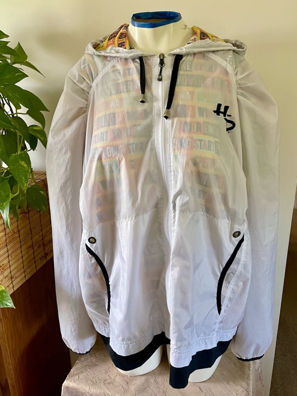 Harley-Davidson Ladies Size 2W Lightweight Blast Jacket.